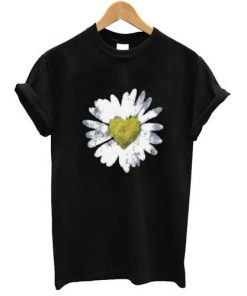 Heart daisy T-shirt