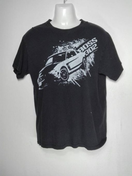 BOSS 302 Mustang Ford cars pick up truck t-shirt