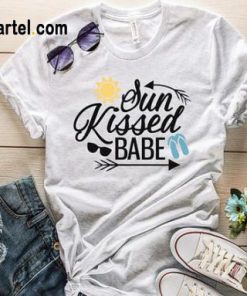 Sun kissed babe T-shirt