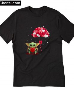 Baby Yoda hug balloon heart Valentine Day T-Shirt PU27