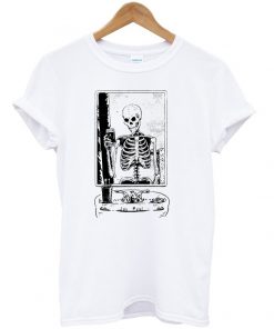 SKELFIE Skeleton taking a Selfie T-Shirt PU27